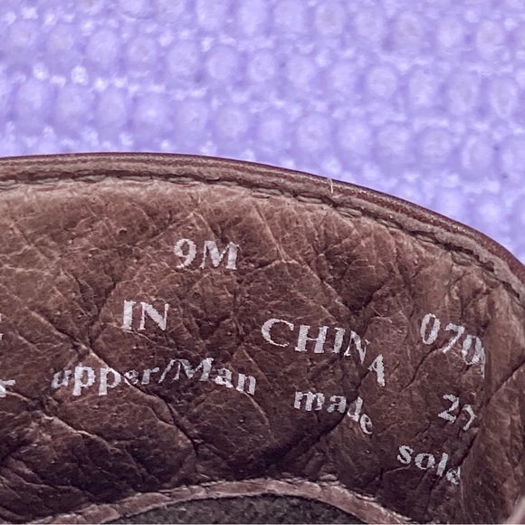 Clarks Brown Leather Split Toe Mules Button Accent Heels Shoes Womens 9M - Picture 7 of 7